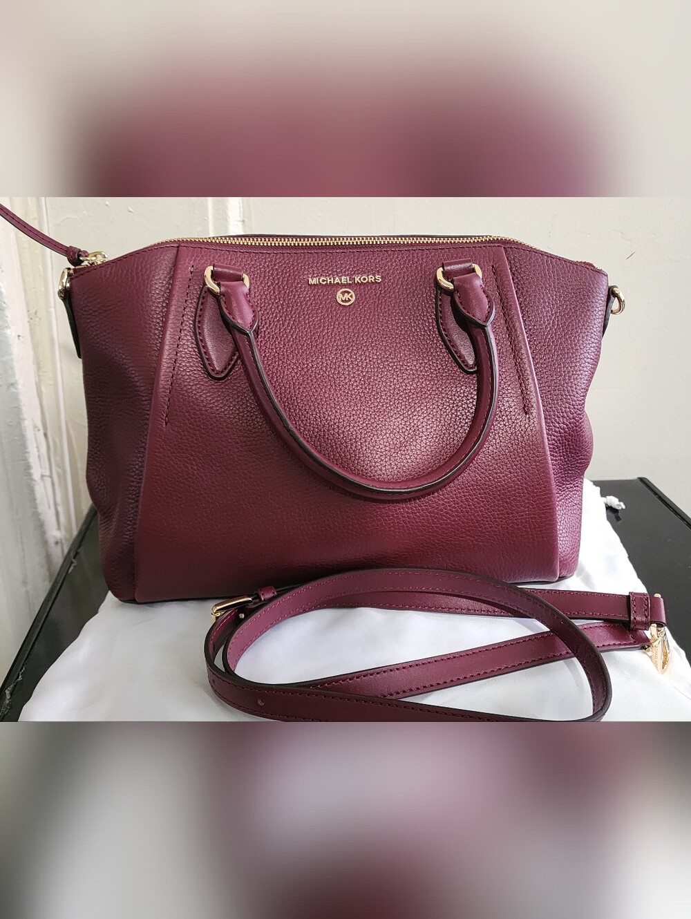 ‼️ON SALE‼️New Michael Kors Wine Pebbled Leather Crossbody Satchel - Picture 2 of 10